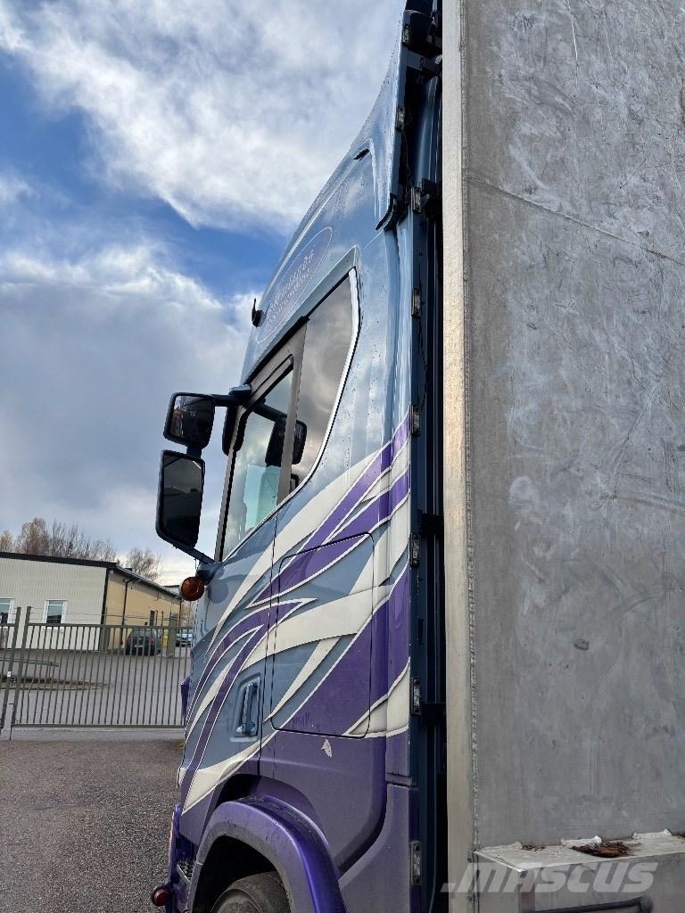 Scania R730B6X4NB Лісовози