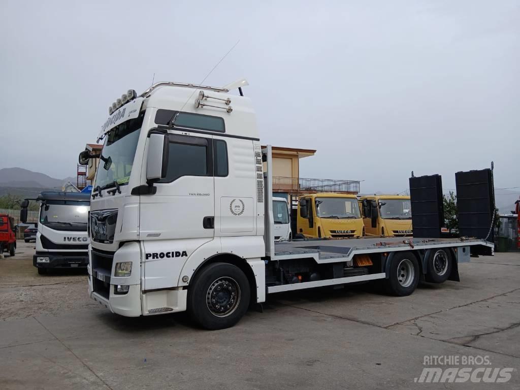 MAN TGX 26.560 Бортові вантажівки