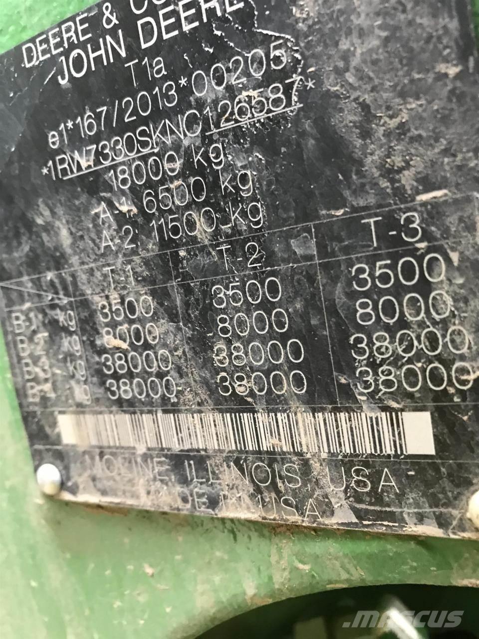 John Deere 7R 330 Трактори