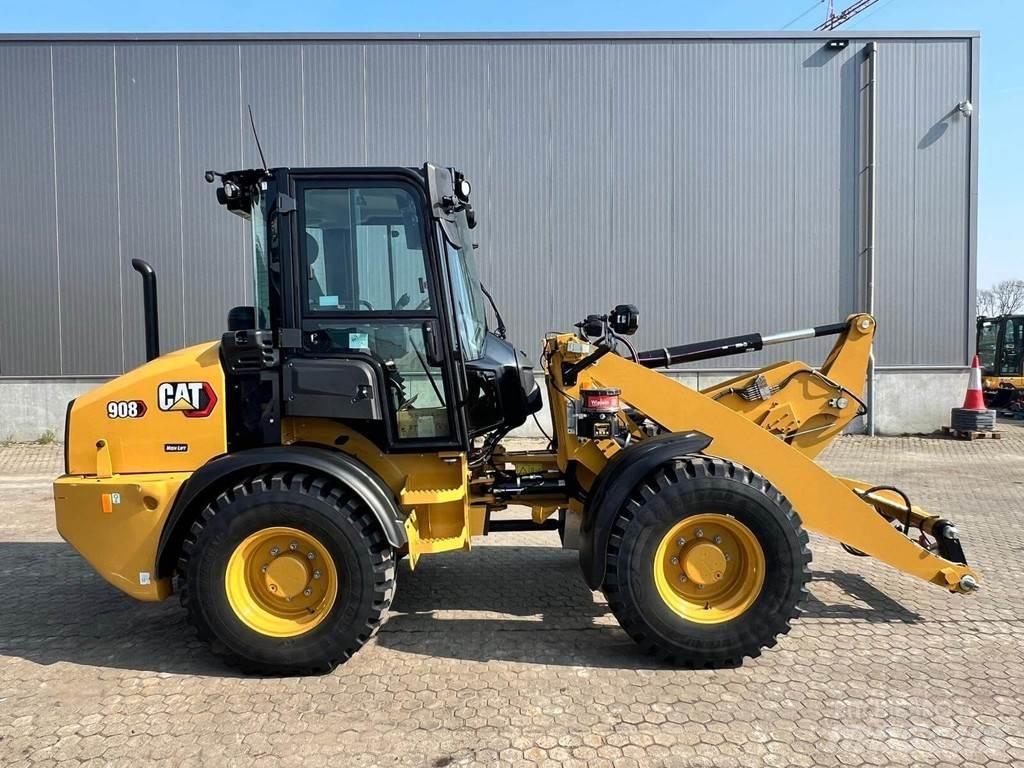 CAT 908 Фронтальні навантажувачі