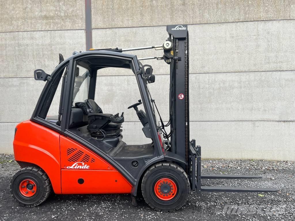 Linde H30D-01 Дизельні навантажувачі