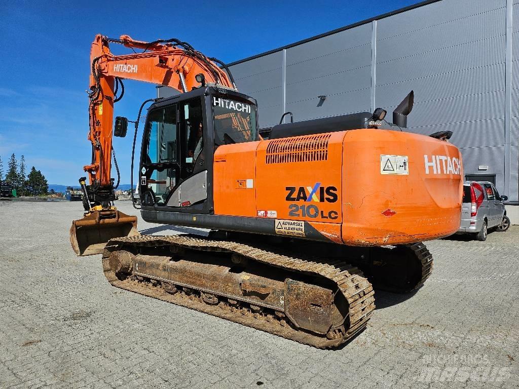 Hitachi ZX 210 LC-5 Гусеничні екскаватори