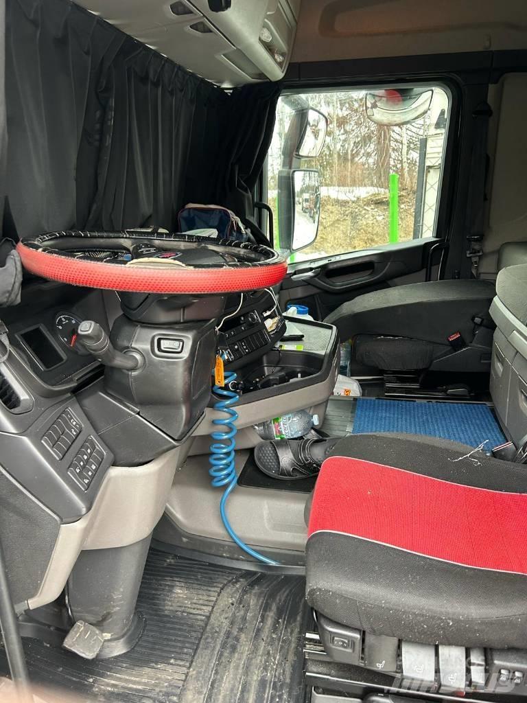 Scania R410 4x2 Тягачі