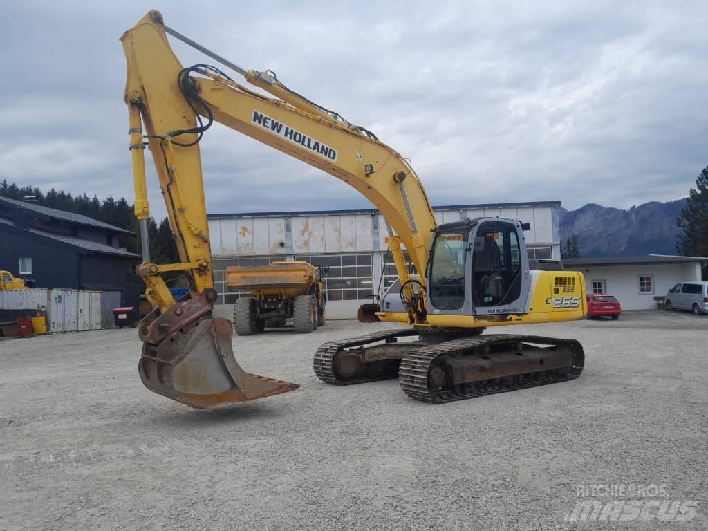 New Holland E 265 Гусеничні екскаватори