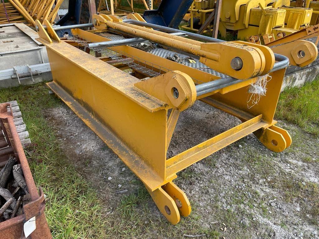 Potain MD310C Баштові крани