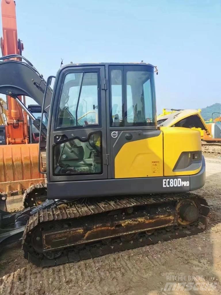 Volvo EC 80D PRO Гусеничні екскаватори