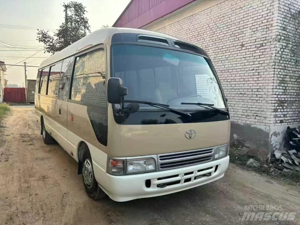 Toyota Coaster Міжміські автобуси