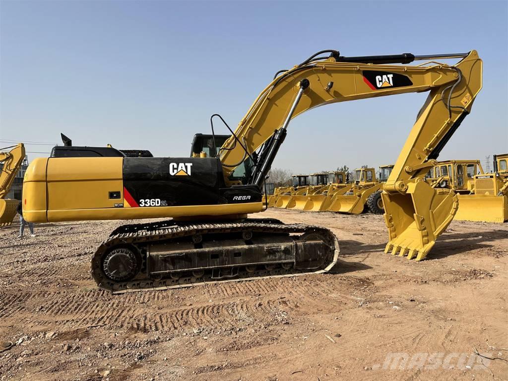 CAT 336 D2L Гусеничні екскаватори