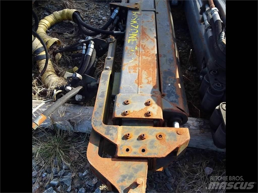John Deere 210 Крани лісозаготівельних машин