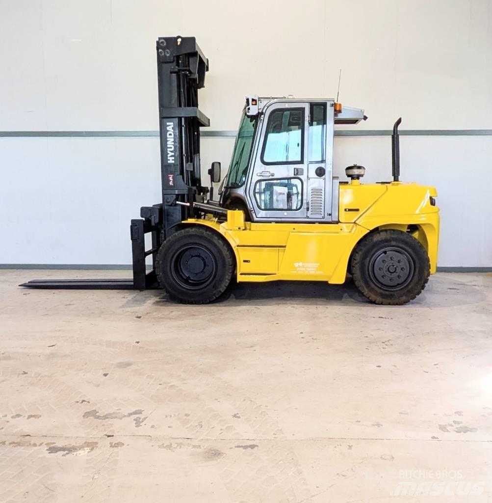 Hyundai 80 D-9 Дизельні навантажувачі