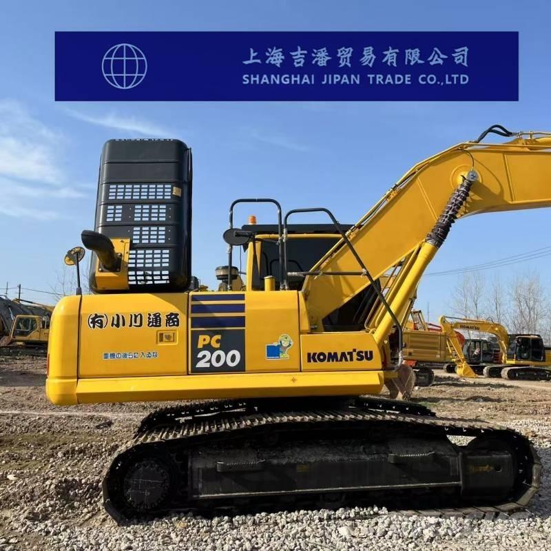 Komatsu PC 200 Гусеничні екскаватори