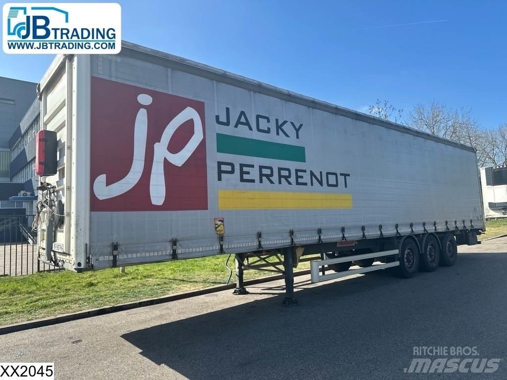 Fruehauf Tautliner Тентовані напівпричепи