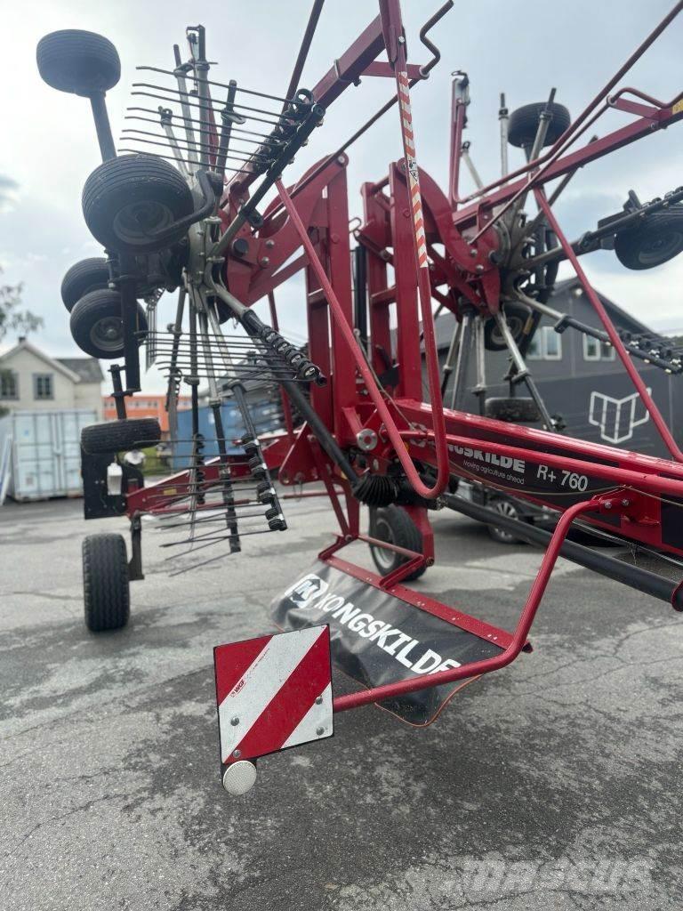 Kongskilde R+760 Граблі і сінозворушувачі