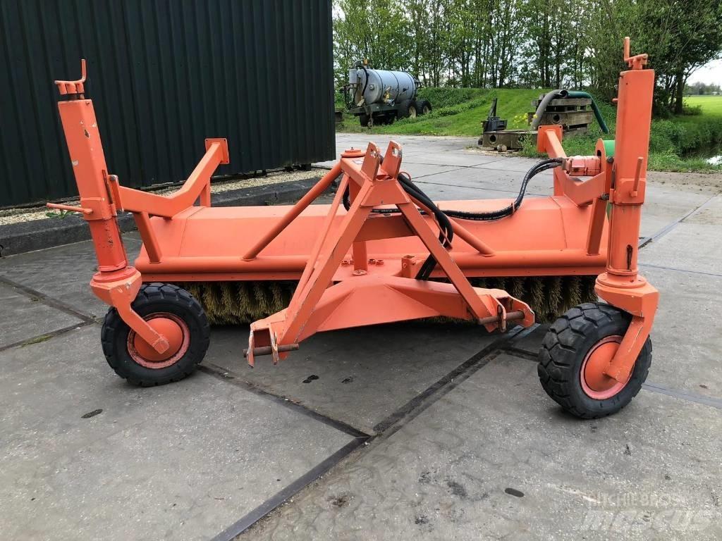 Holaras H-220-V-FR Підмітальні машини
