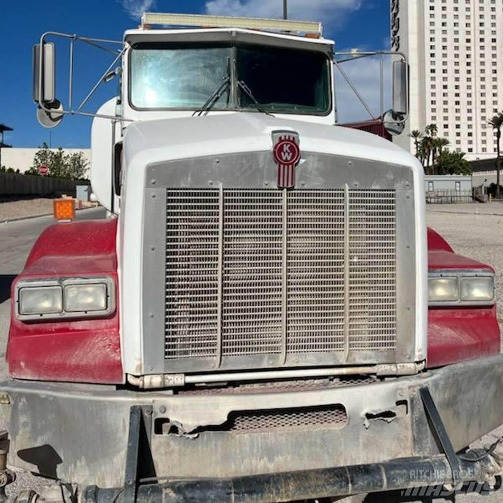 Kenworth T 800 Поливальні машини