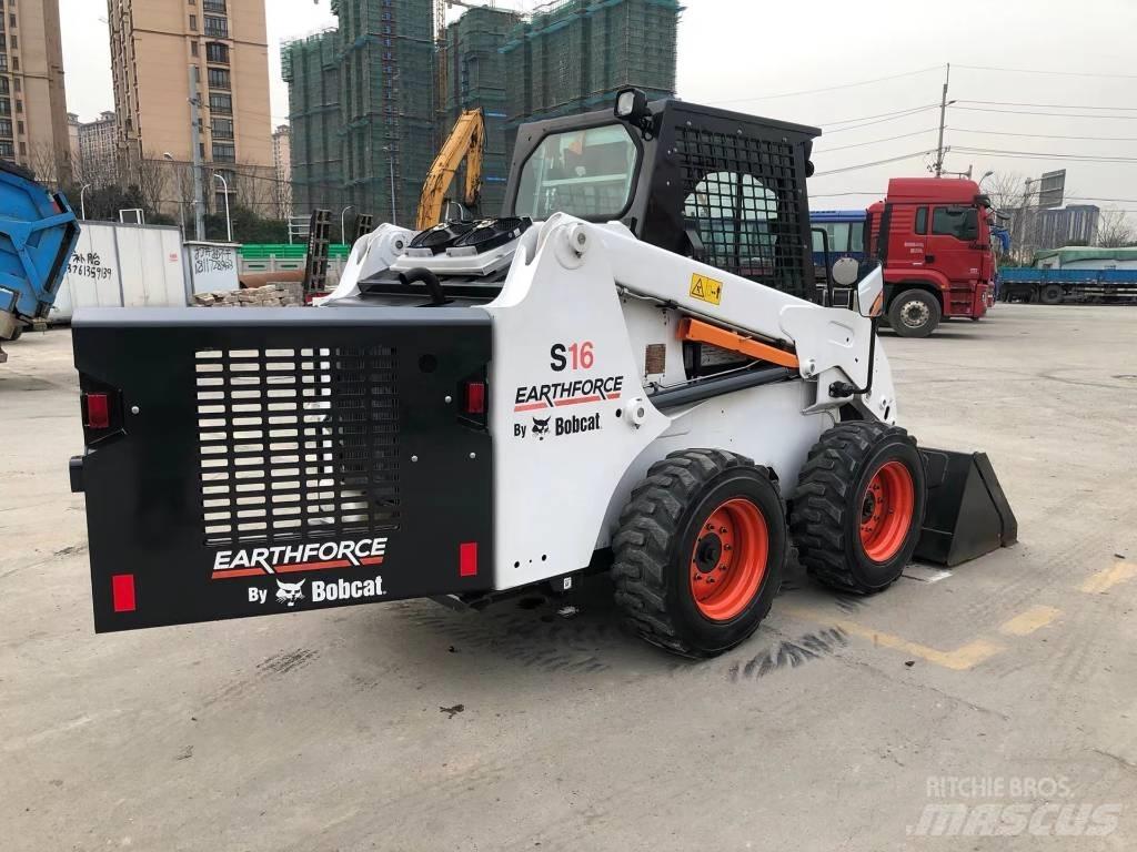 Bobcat S16 Міні-навантажувачі