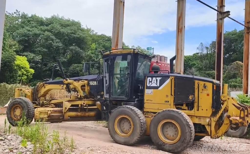 CAT 160 M Грейдери