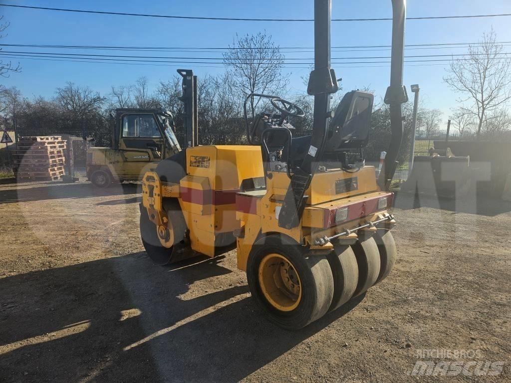 Dynapac CC 900 Котки тротуарні