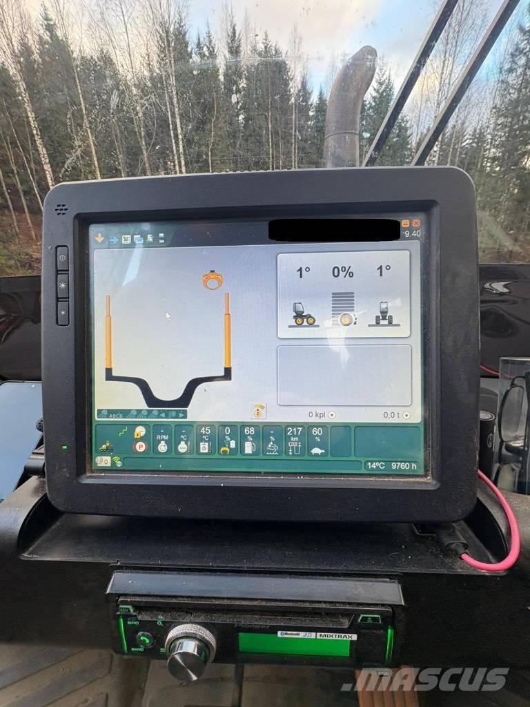 John Deere 1210G Форвардери