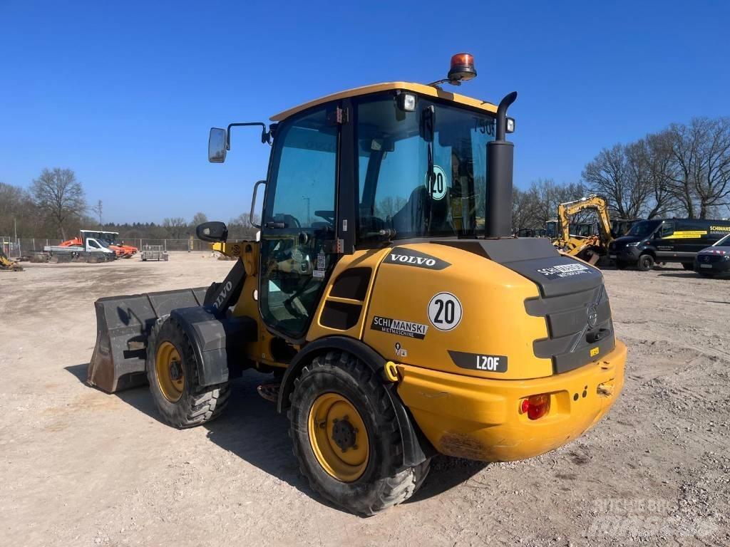 Volvo L20F  1415h Фронтальні навантажувачі