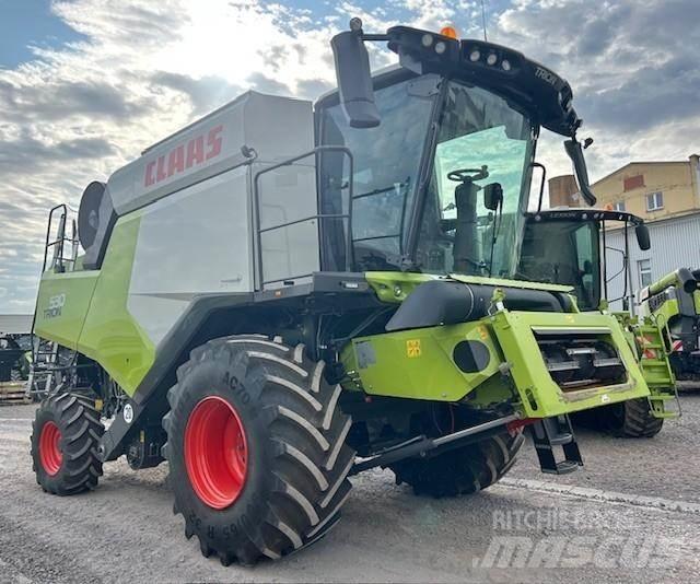 CLAAS TRION 530 Зернозбиральні комбайни