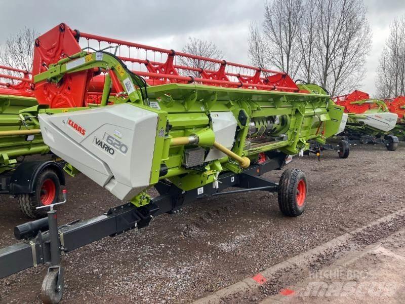 CLAAS TRION 530 Зернозбиральні комбайни