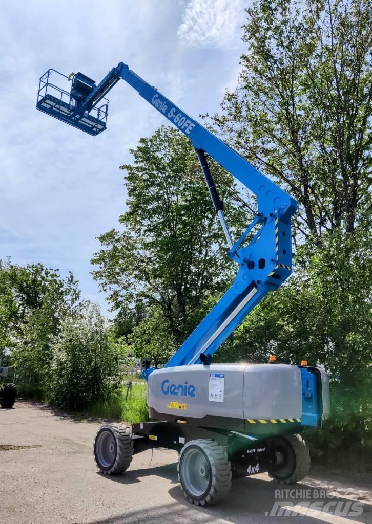 Genie S-60 FE Колінчаті підйомники