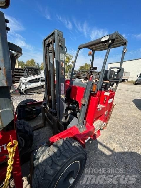 Moffett 4way m55.4 Навантажувачі підвищеної прохідності