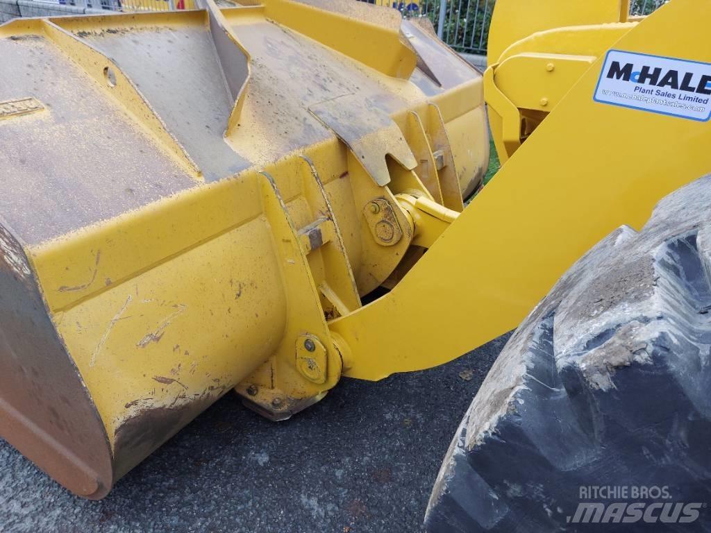 Komatsu WA480-8 Фронтальні навантажувачі