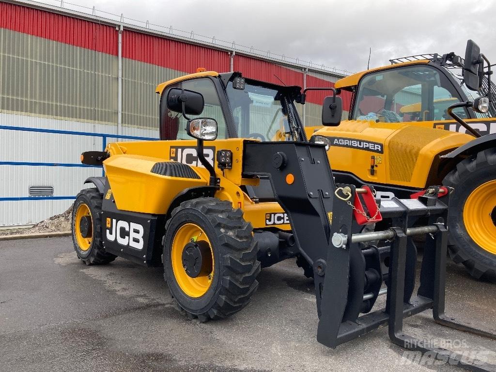 JCB 514-40 Agri Телескопічний навантажувач