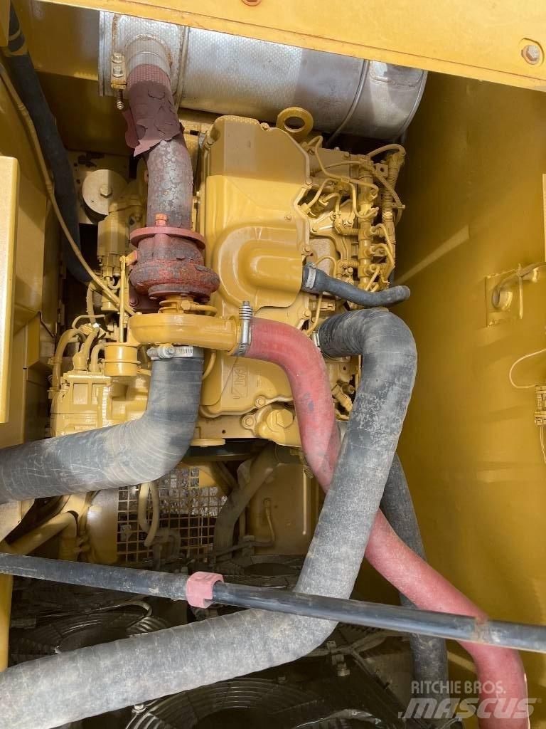 CAT CAT320GC Середні екскаватори 7т. - 12т.