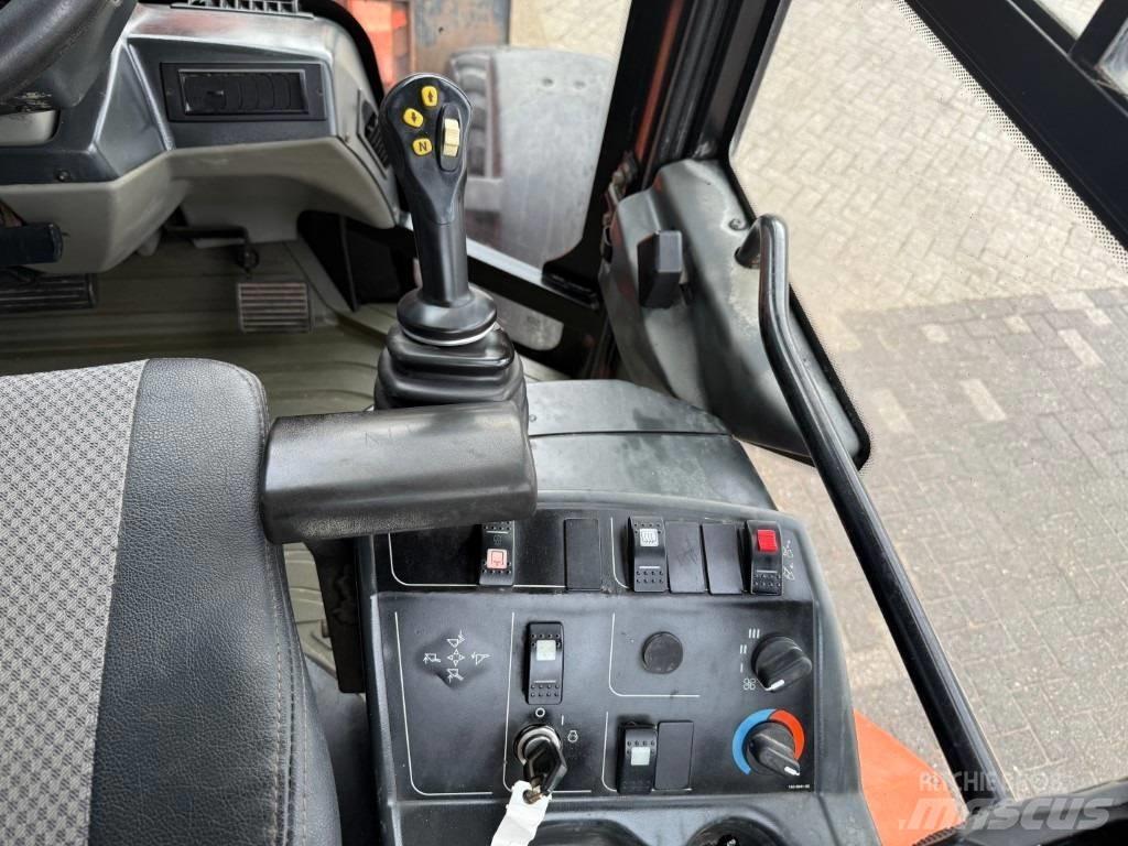 CAT 908 Фронтальні навантажувачі