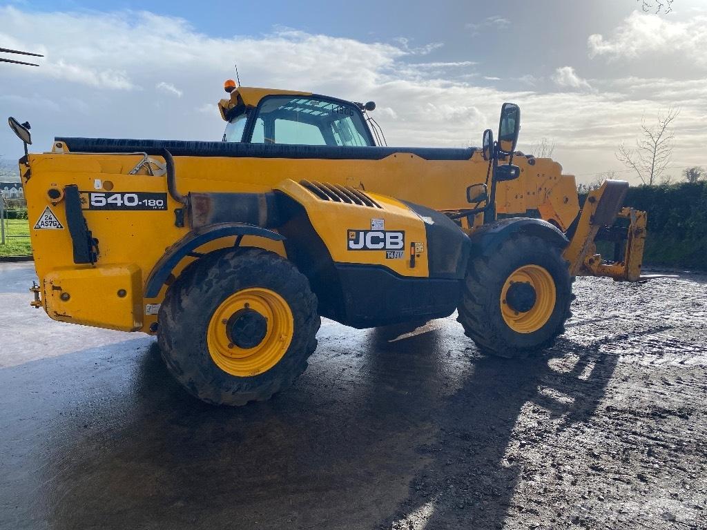 JCB 540-180 Телескопічні навантажувачі
