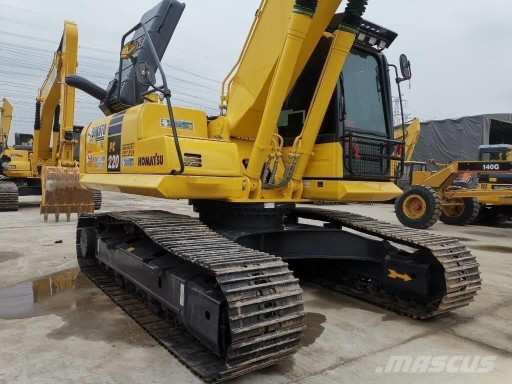 Komatsu pc220-8 Гусеничні екскаватори