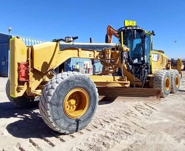CAT 14 M Грейдери