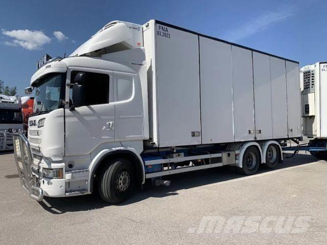 Scania R520 6x2 Фургони