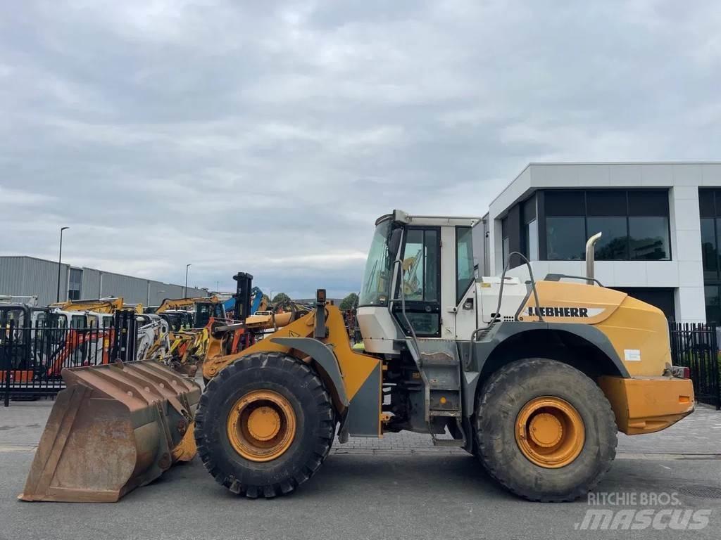 Liebherr L544 Фронтальні навантажувачі