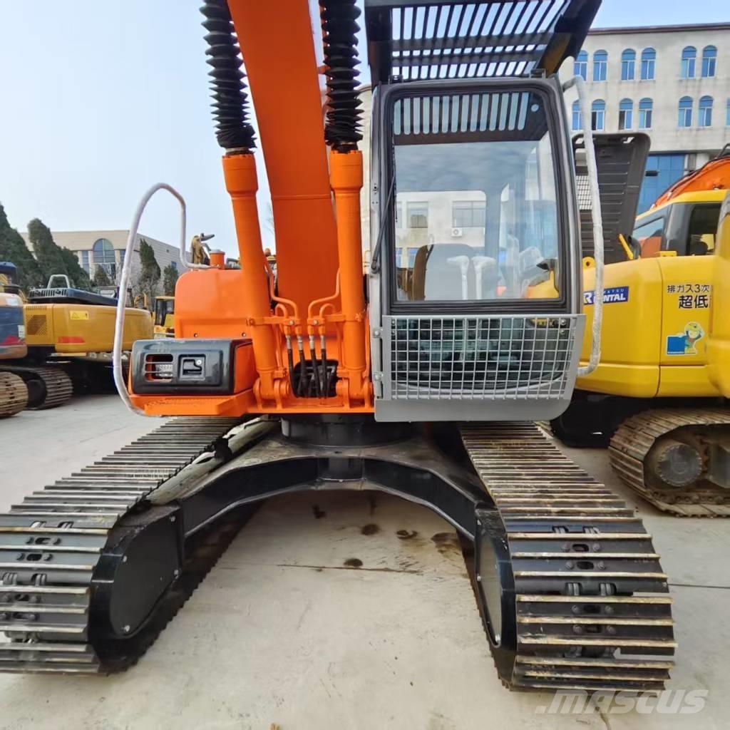 Hitachi EX 120 Середні екскаватори 7т. - 12т.