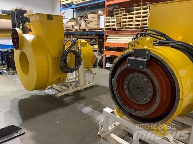 Komatsu 830 E Зчленовані самоскиди