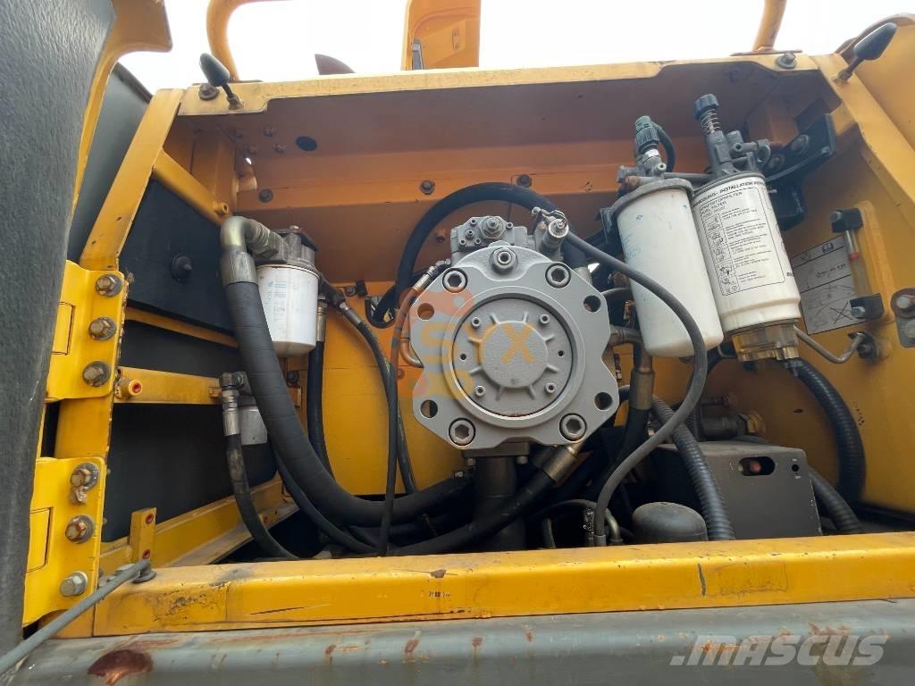 Volvo EC 460 B Гусеничні екскаватори