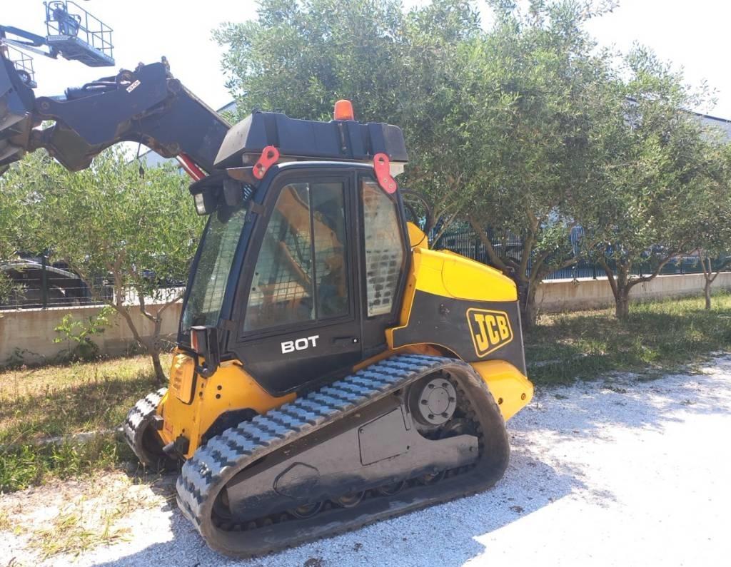 JCB 1110 T Міні-навантажувачі