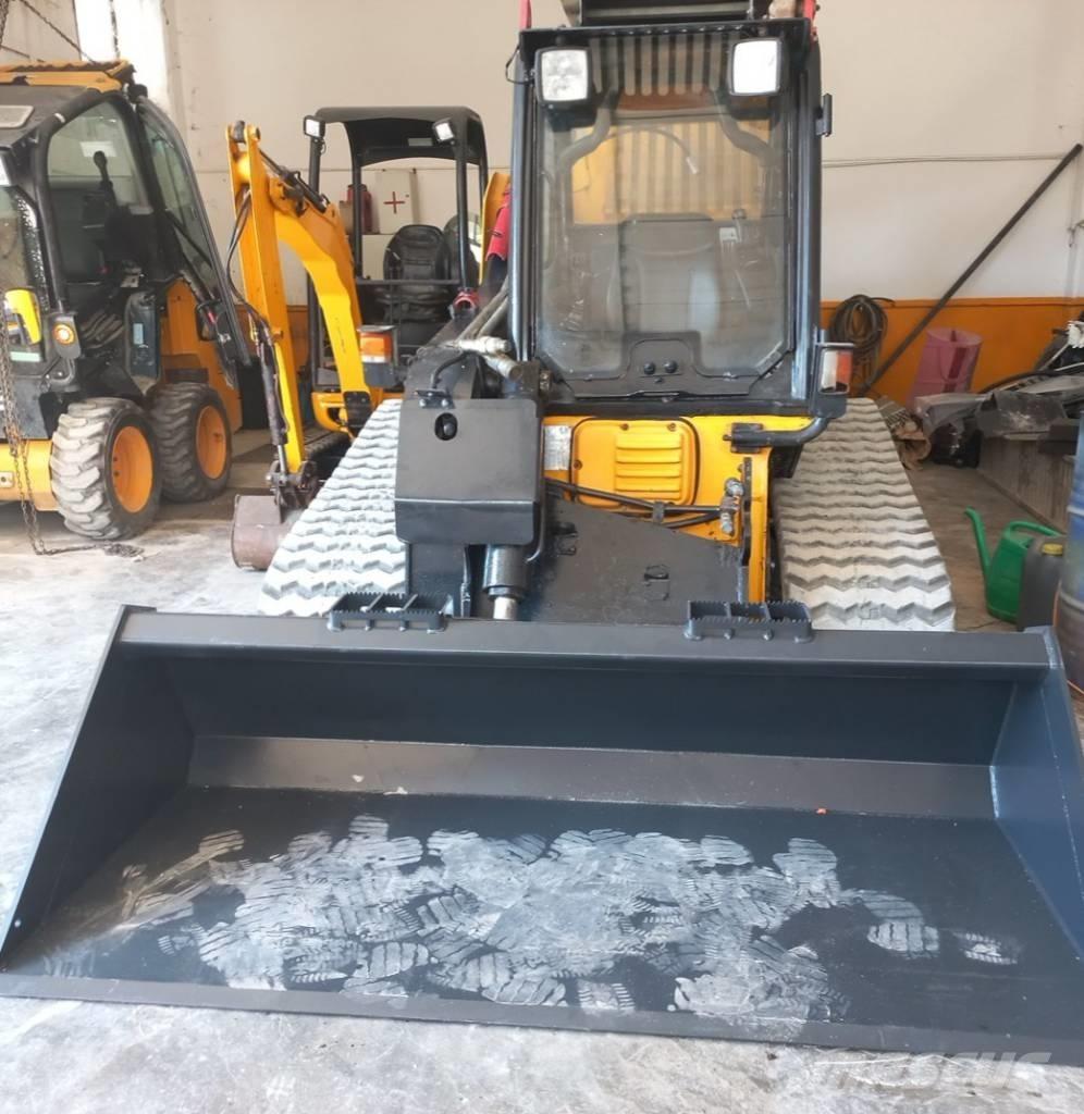 JCB 1110 T Міні-навантажувачі