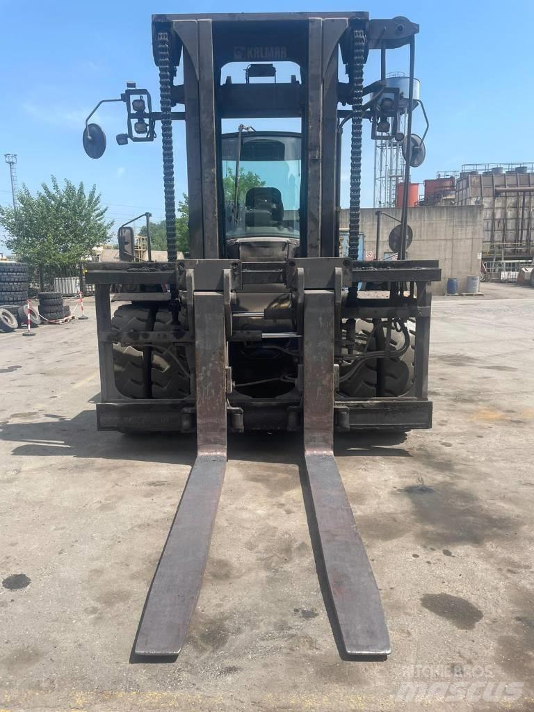 Kalmar DCG 250-12LB Дизельні навантажувачі