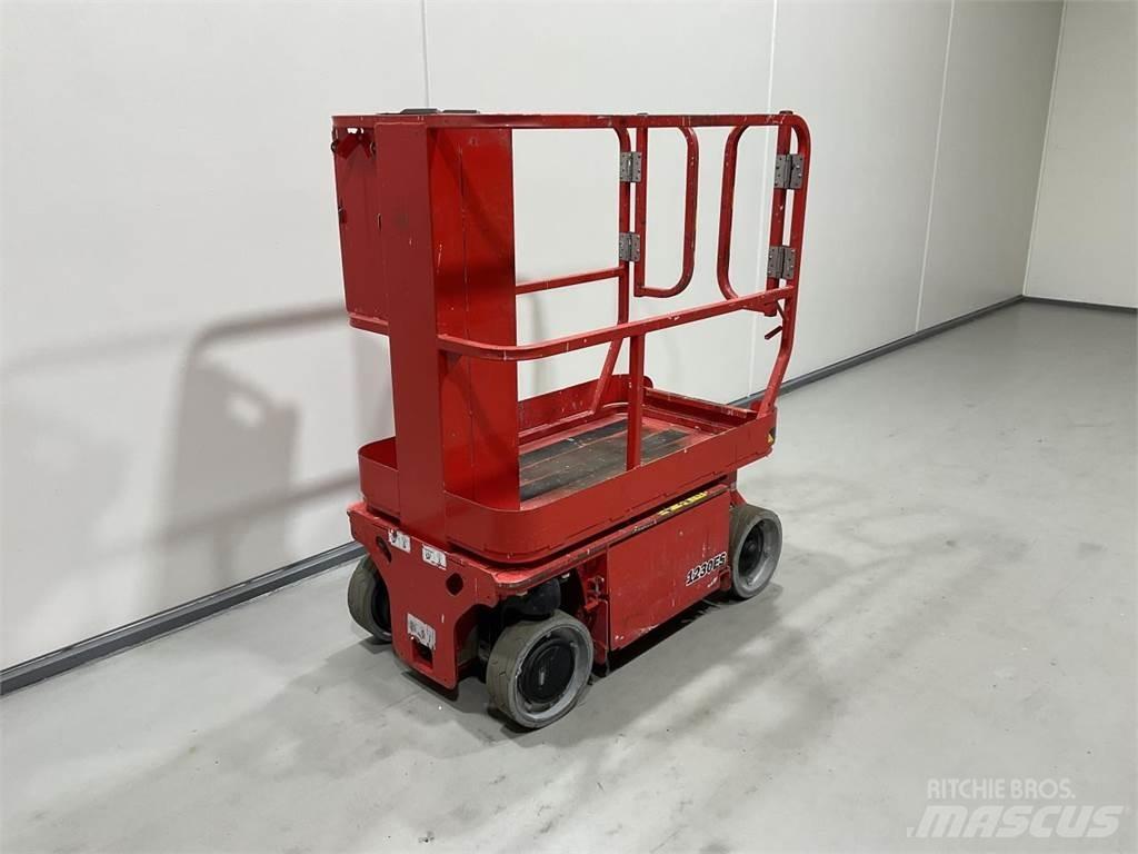 JLG 1230ES Підйомники-ножиці