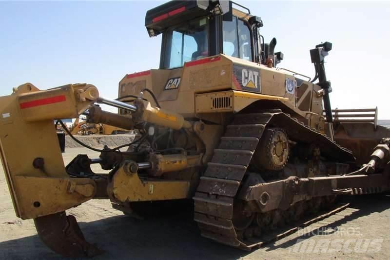 CAT D8R Гусеничні бульдозери