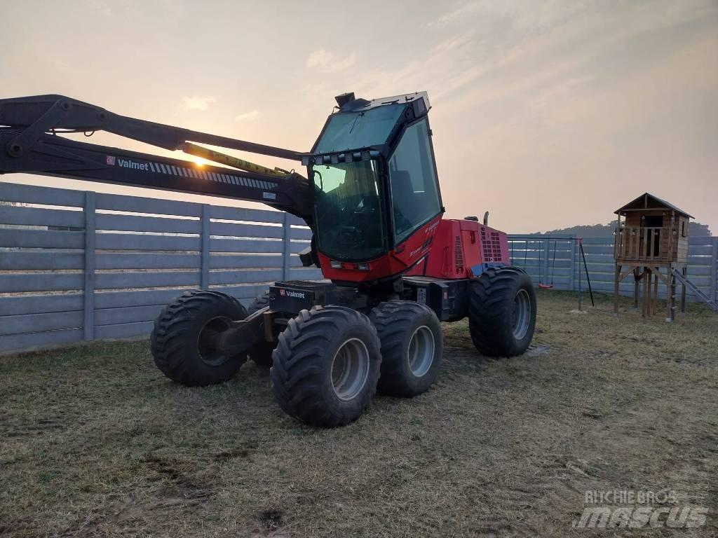 Valmet 901.1 Харвестери