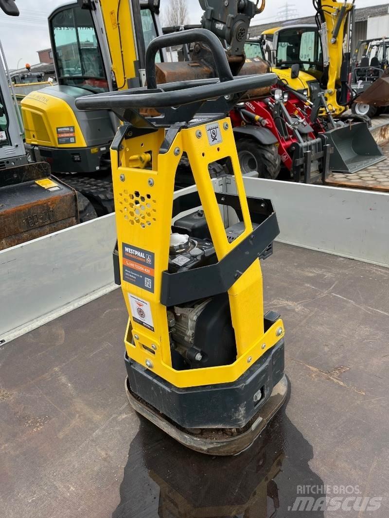 Bomag BR95 Віброплити та вібротрамбовки