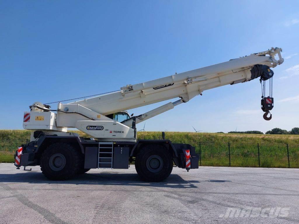 Terex RT100 автокрани всюдиходи