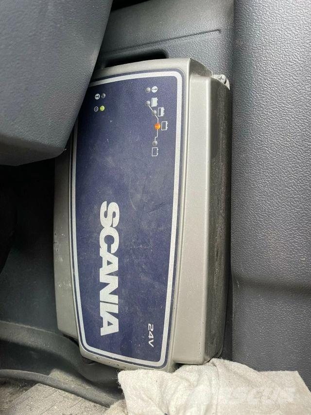 Scania R500 6x2 Автоконтейнеровози