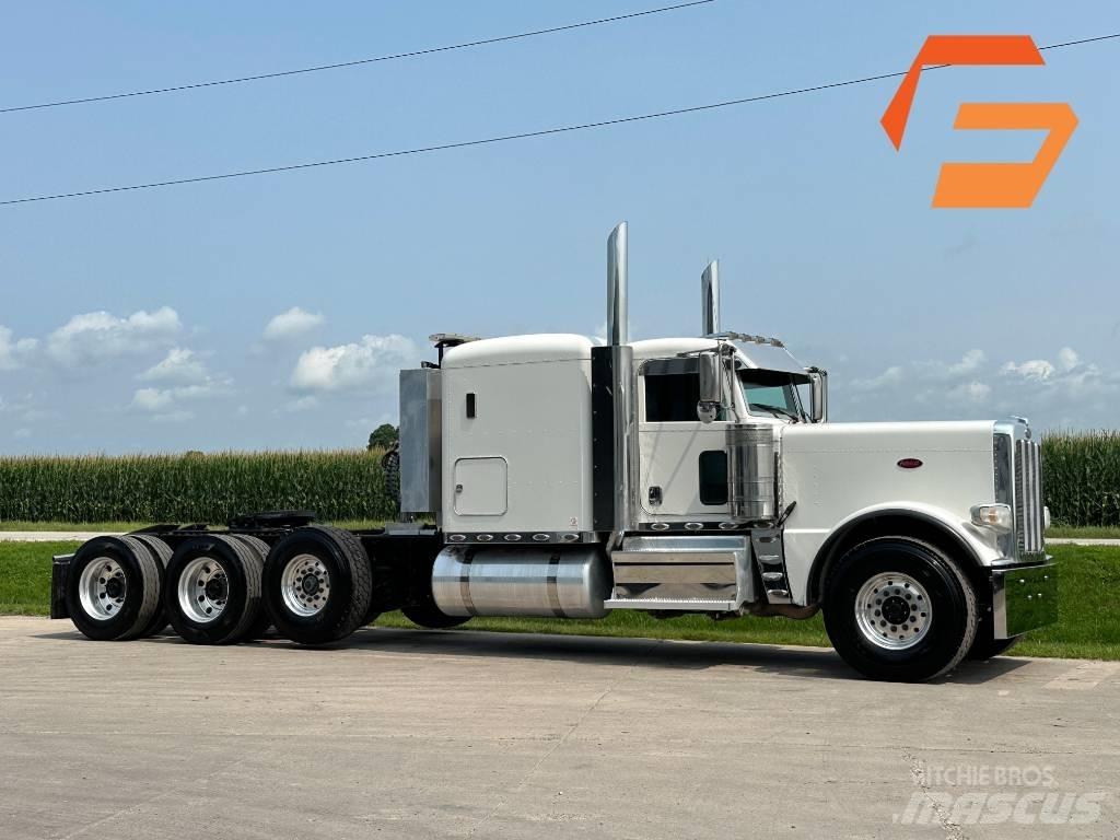 Peterbilt 389 Тягачі